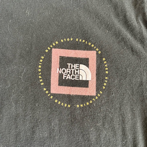 The North Face Women’s Black Long Sleeve Tee - Picture 2 of 4